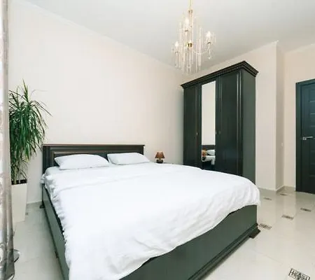 Апартаменти Lux Apartment, Comfort Town, Київ